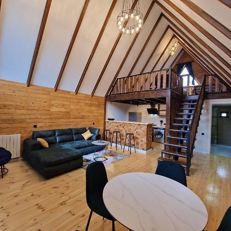 Kazbegi Hut Cottage المظهر الخارجي الصورة